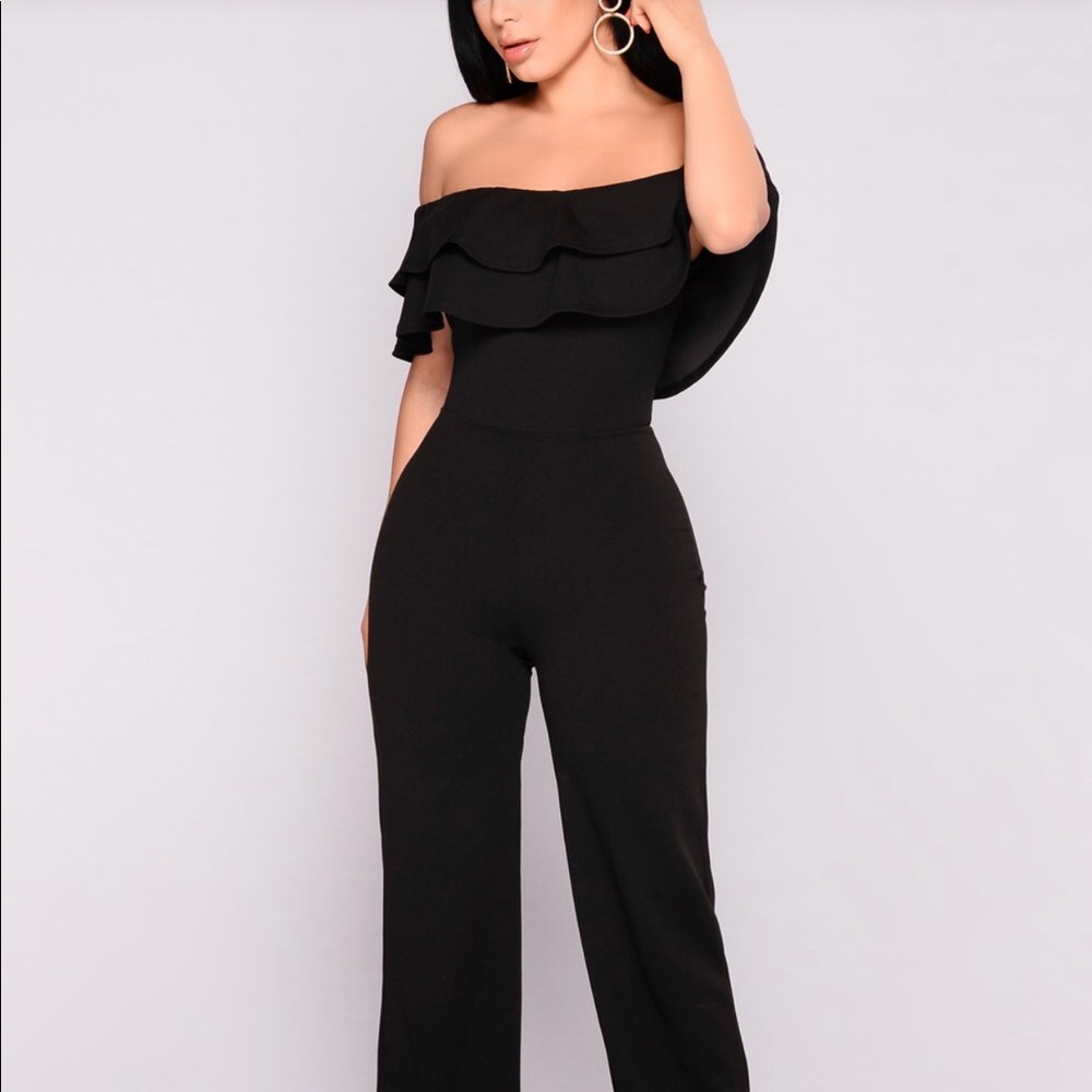 Ready to Ruffle FashionNova jumpsuit!